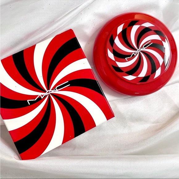 MAC Hyper Real Glow Duo Fortune Teller Blizzard Wizard LIMITED EDITION - Picture 6 of 11